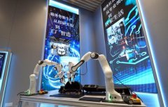 充实阐扬我国数据资本丰硕、财产系统完整、使